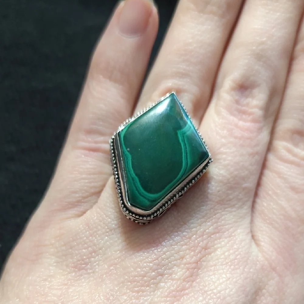 Silver Plated Green Malachite Gemstone Chunky Statement Ring - Size 7-8
